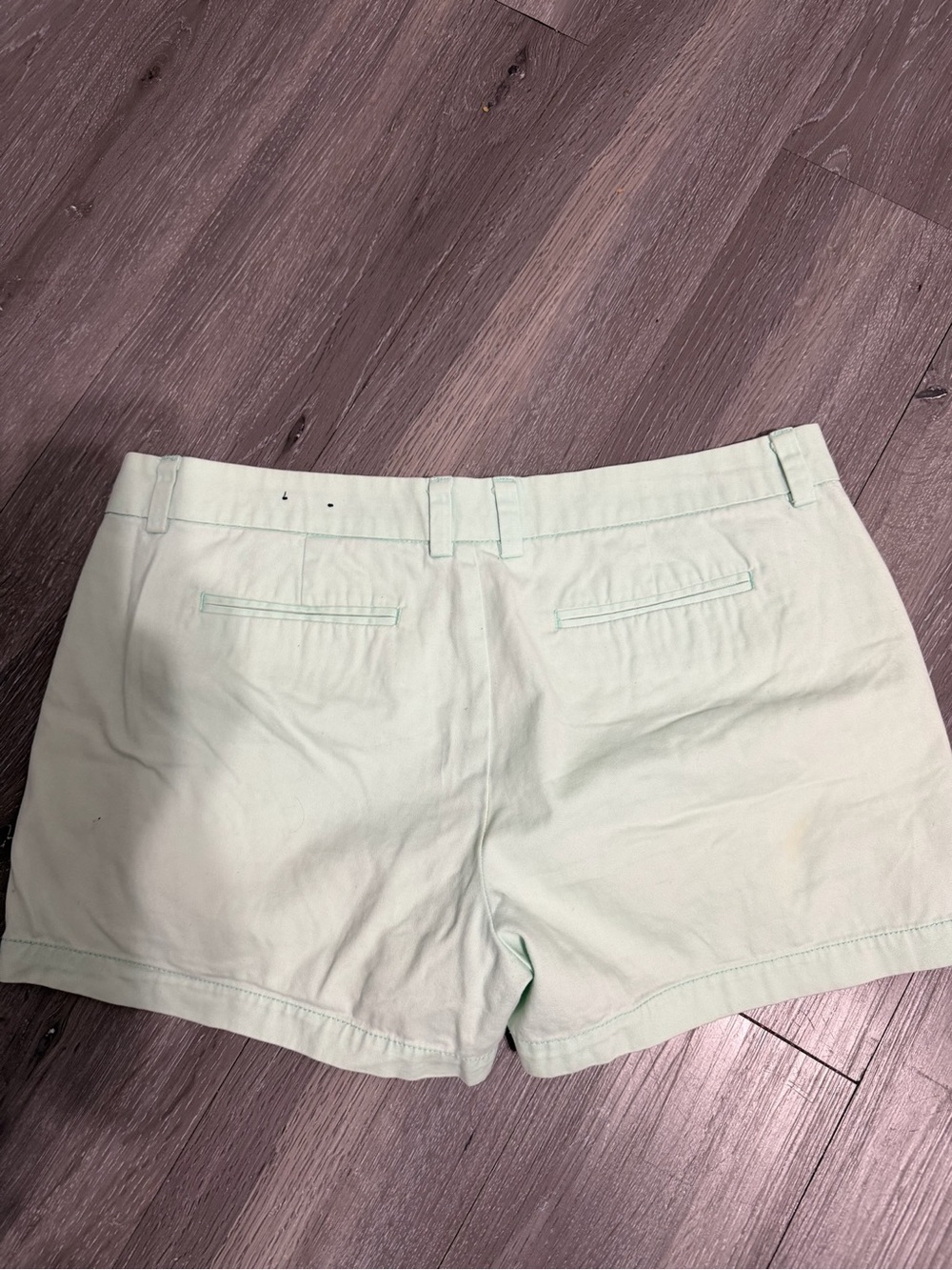 jcpenney Light Mint Green Chino Bermuda Shorts with pockets size 10 - Picture 4 of 4